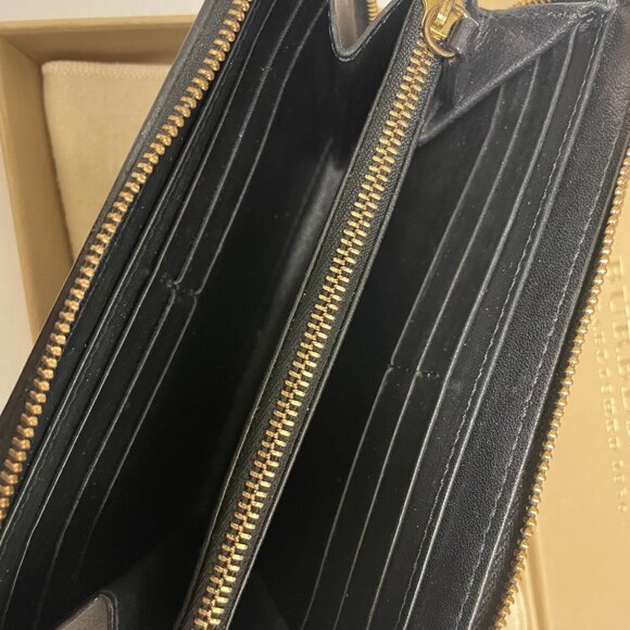 Burberry Wallet - Picture 3 of 5